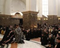 Wie verneigt man sich in der Orthodoxie richtig zum Boden?